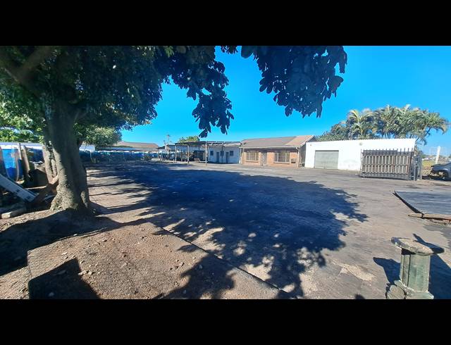 320M² INDUSTRIAL YARD TO LET IN ALTON